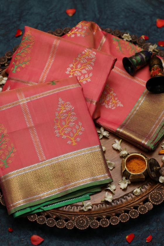 Admireable Peach Color Kanjivarm Designer Saree