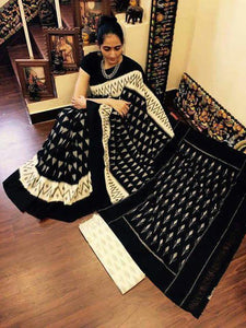 Opulent Black Digital Printed Linen Zari Patta Saree with Demanding Blouse Piece