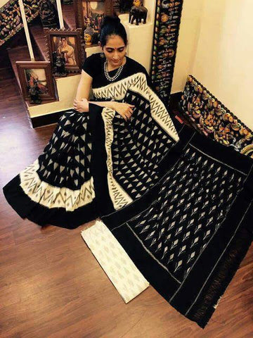 Opulent Black Digital Printed Linen Zari Patta Saree with Demanding Blouse Piece