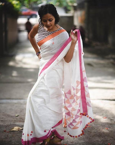 Stylish White Digital Printed Linen Zari Patta Saree with Petrichor Blouse Piece